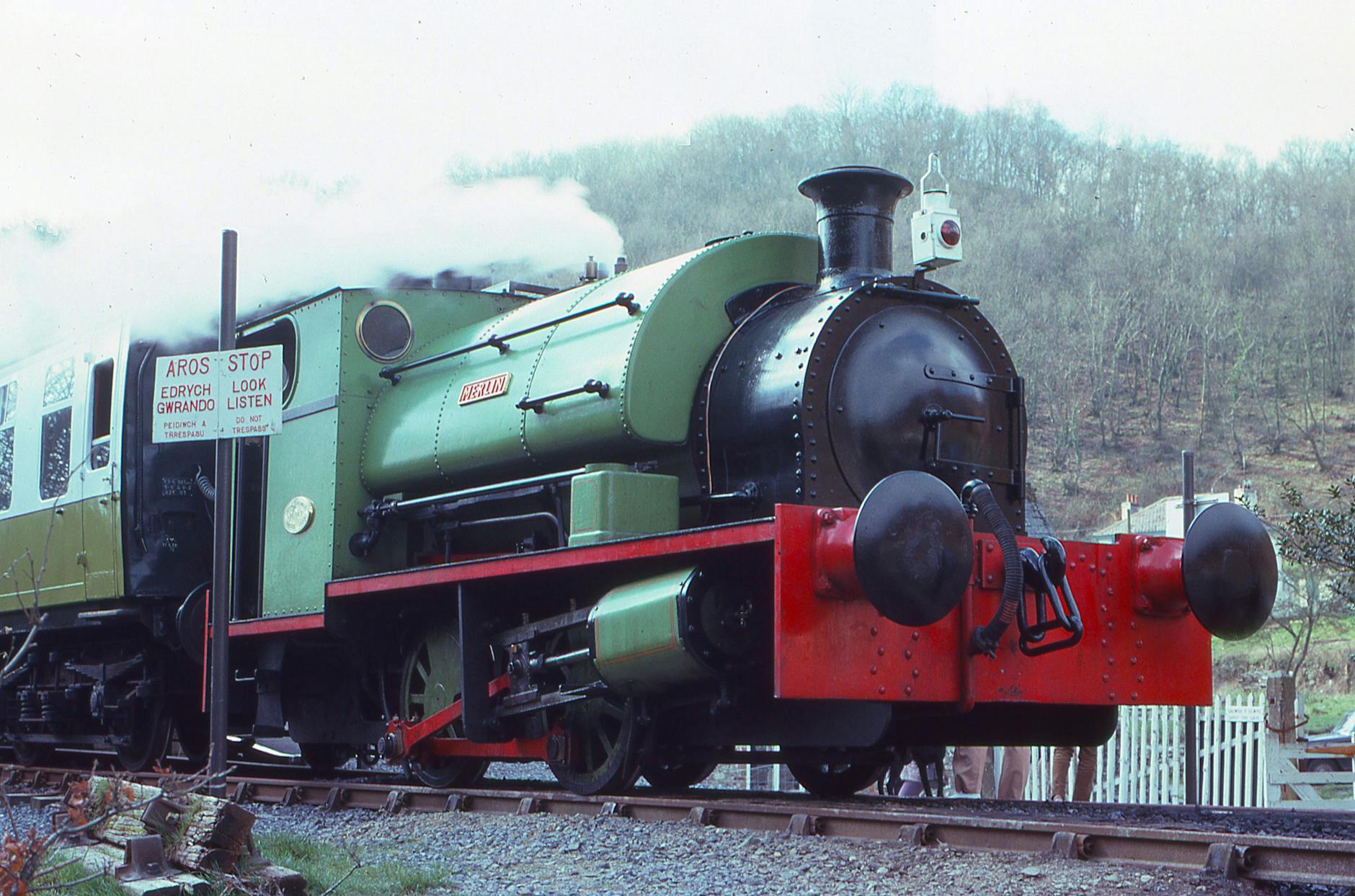 11601